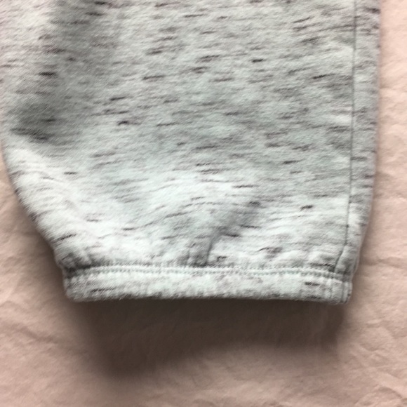 Calvin Klein Capri Sweatpants - Picture 7 of 7